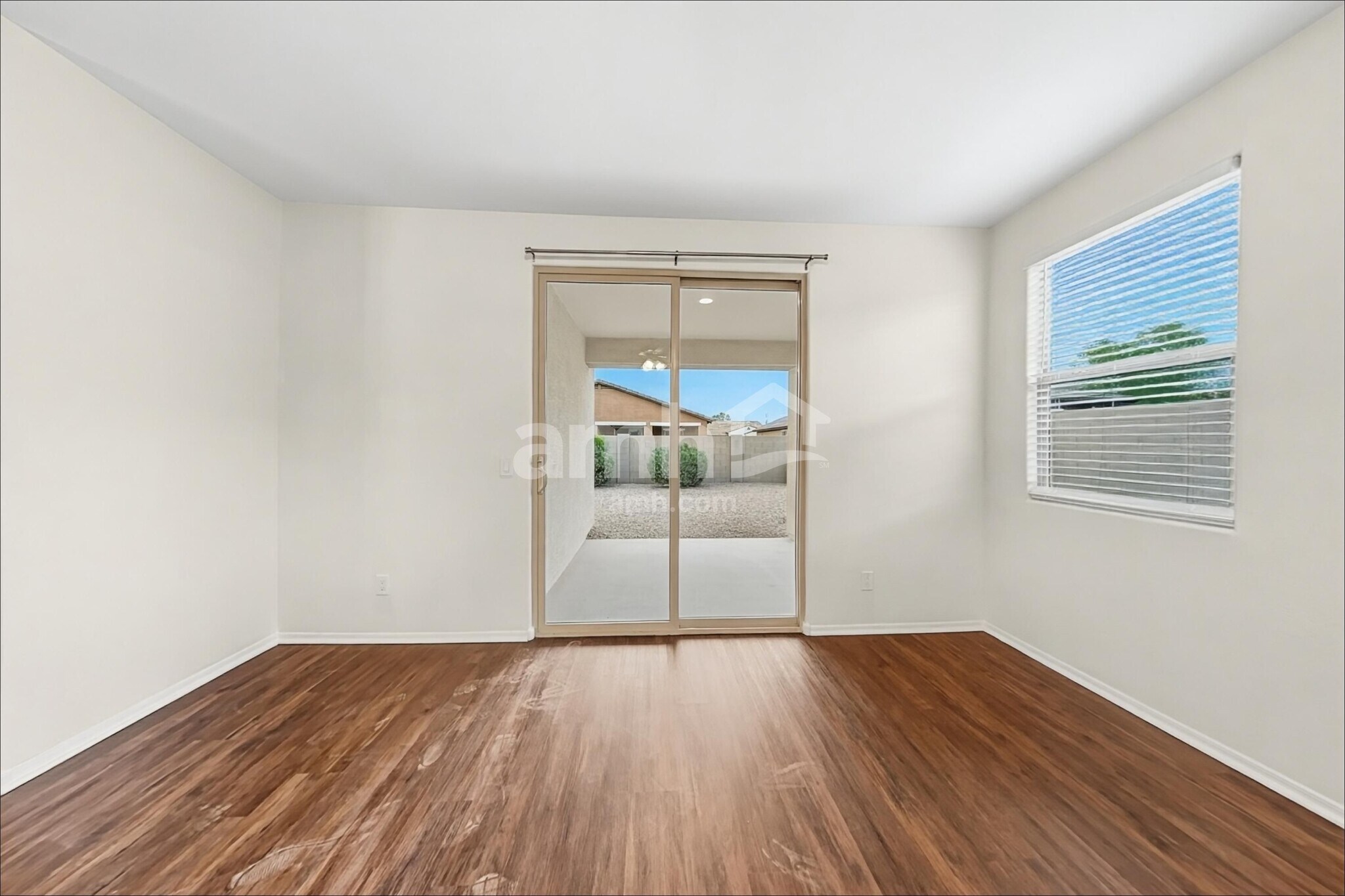 Building Photo - 1688 E Primavera Way