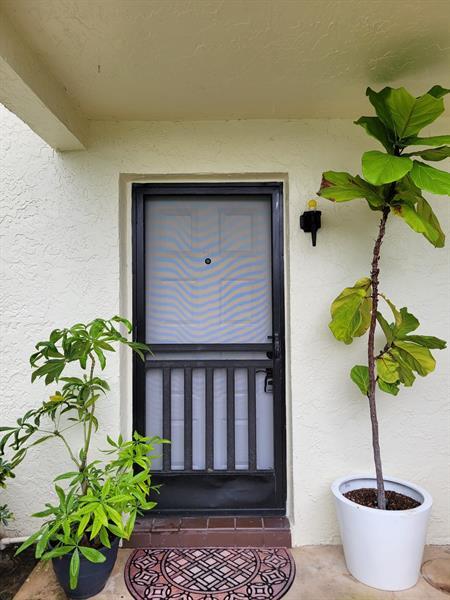 Building Photo - 22100 Palms Way