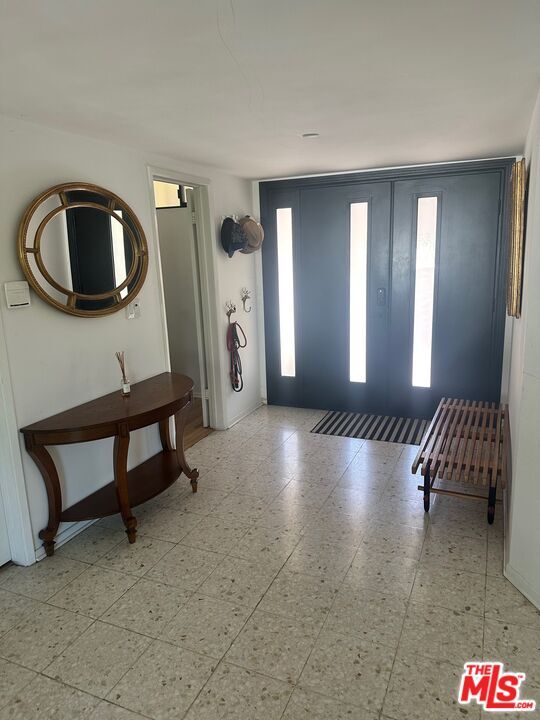 Building Photo - 16729 Klee St