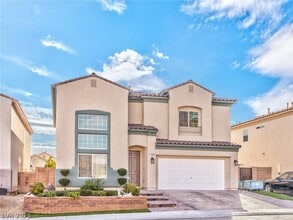 Building Photo - 1539 Laguna Palms Ave