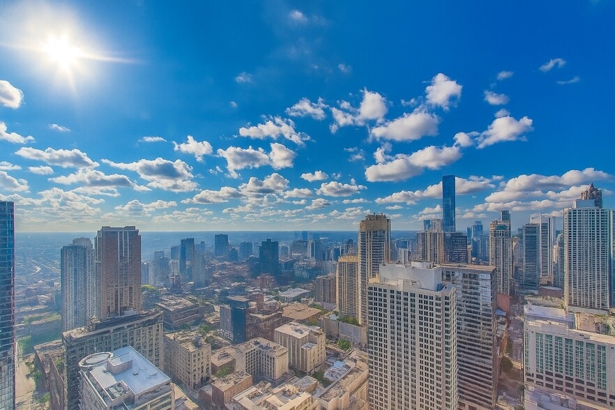 Primary Photo - 401 N Wabash Ave