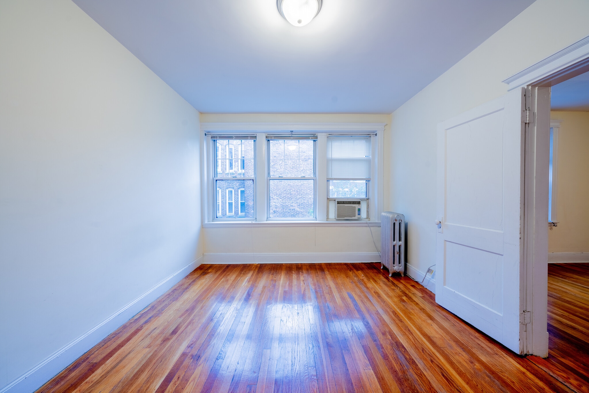 Building Photo - 333 Harvard St