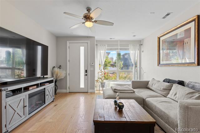 Building Photo - 1571 Wolff St