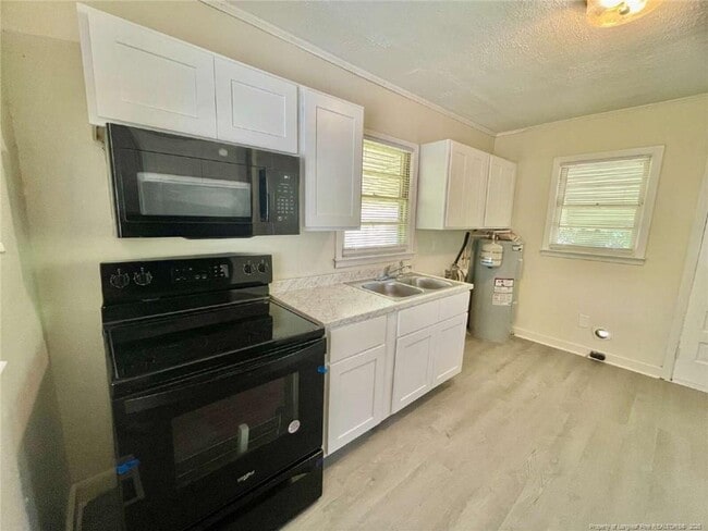Building Photo - 218 Sedberry St