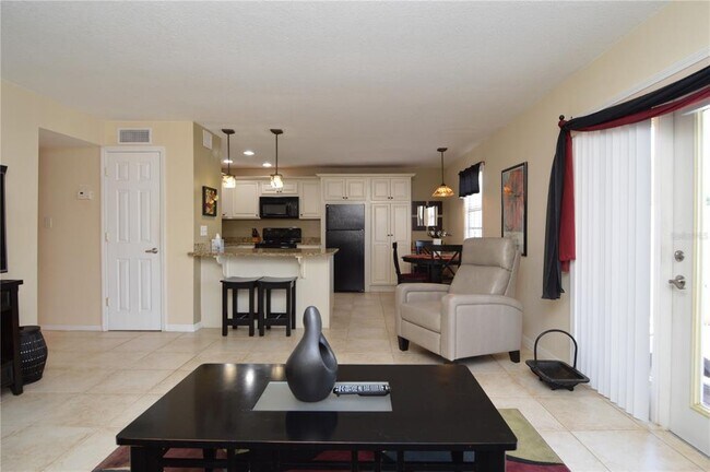 Building Photo - 5245 Coquina Key Dr SE