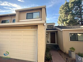 Building Photo - $3750 - Remodeled  3 Bed/2.5 Bath Townhome...