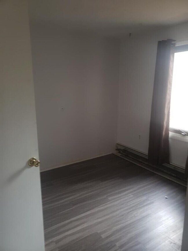 Building Photo - 718 Winchester Road, Broomall, PA, 19008