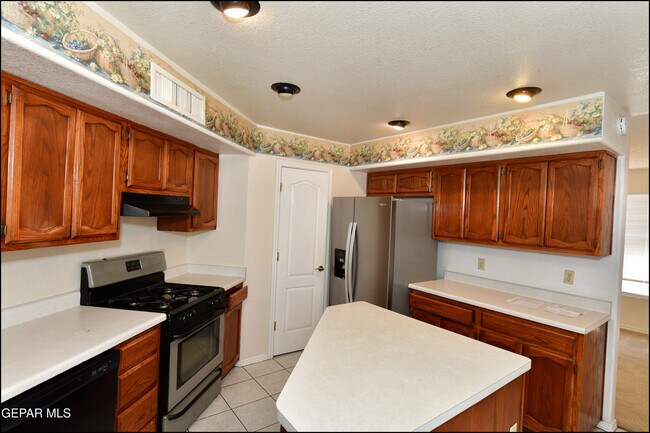 Building Photo - 6553 Brisa Del Mar Dr