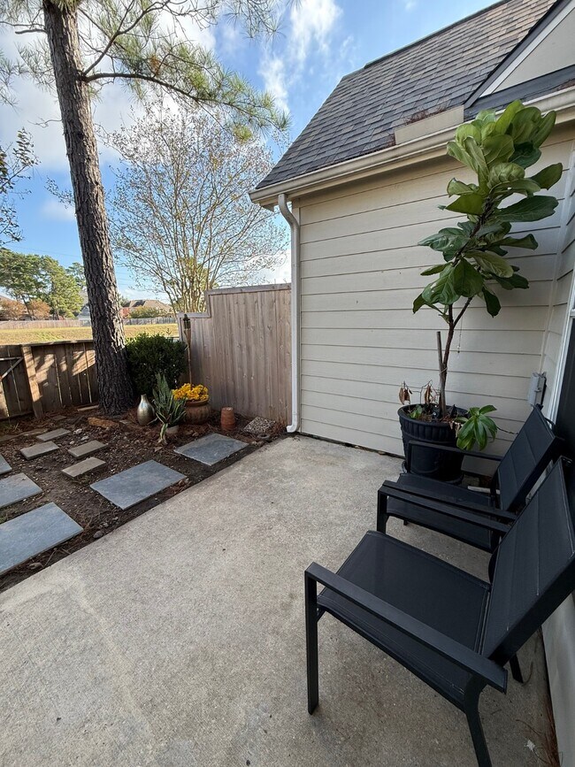 Building Photo - 1629 Grable Cove Ln