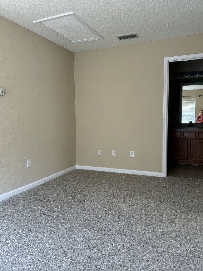 Building Photo - Move-in ready in Fleming Island Plantation