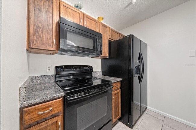 Building Photo - 3930 Southpointe Dr