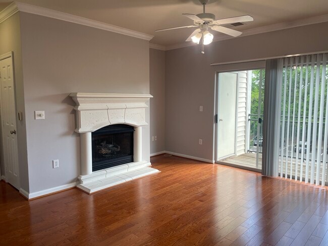 Building Photo - 12124 Garden Ridge Ln