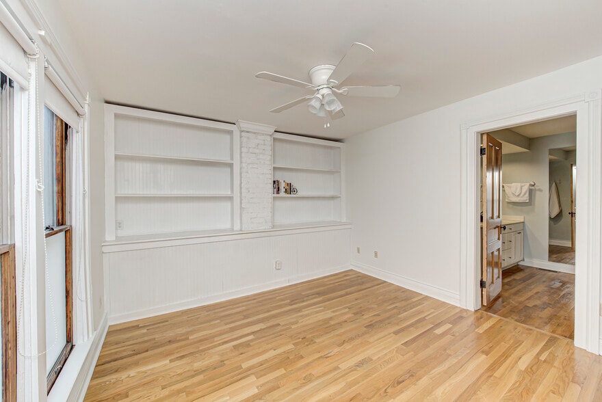 Master bedroom book shelves - 237 E Saint Joseph St