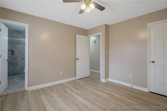 Building Photo - 929 Hollydale Ln