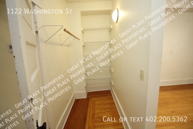 Building Photo - 1122 Washington St
