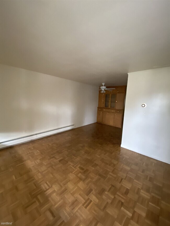 Building Photo - 3500 Bluehill St