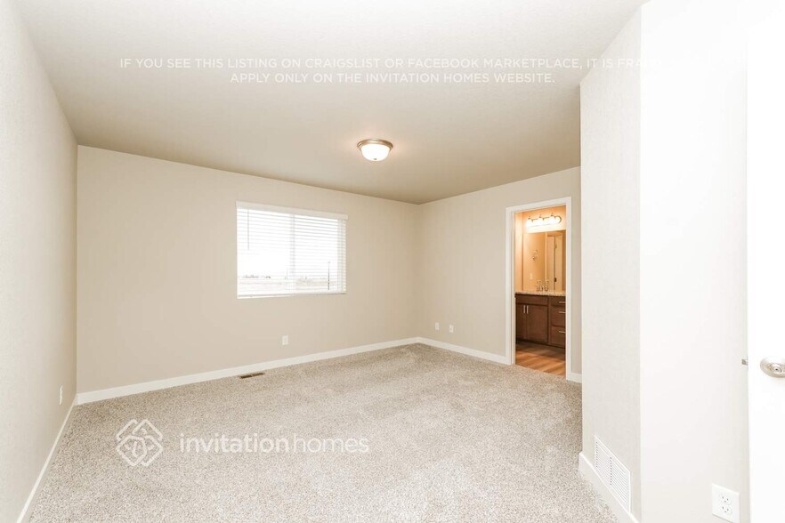 Building Photo - 11811 Mission Peak Pl