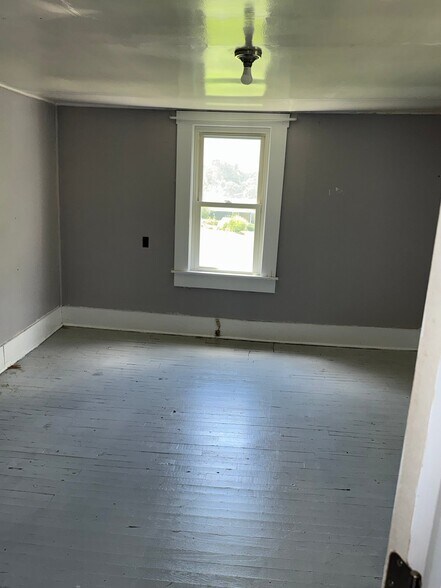 Building Photo - 1342 Farmer St