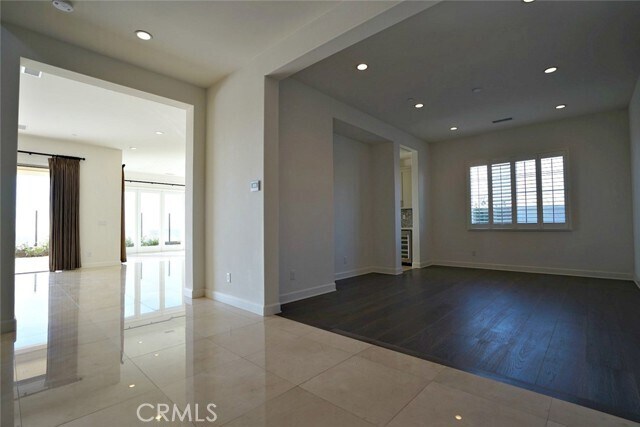 Building Photo - 2448 E Roughneck Pl
