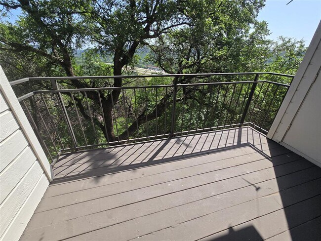 Building Photo - 6000-5 Shepherd Mountain Cove