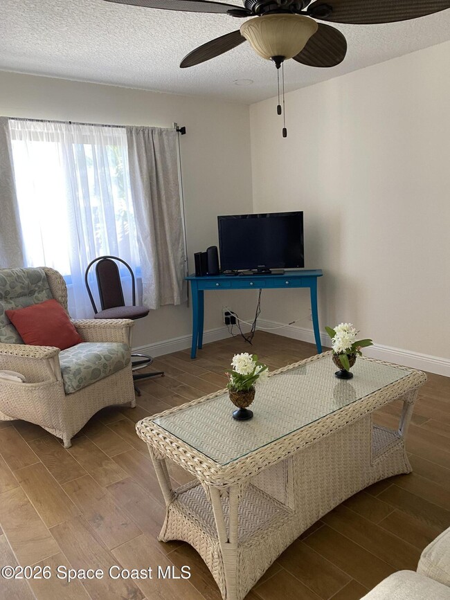 Building Photo - 3274 Sand Ct