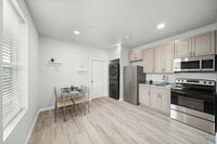 Building Photo - 803 Avenue K