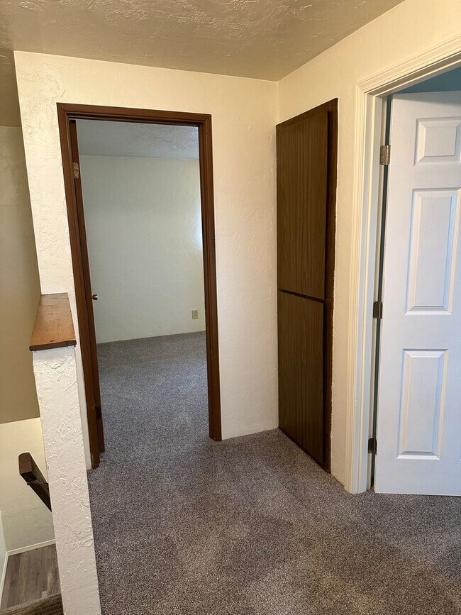 Building Photo - 776-778 W. Quinalt St.