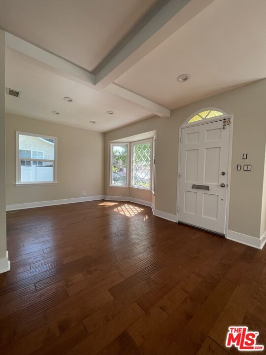 Building Photo - 5048 Enfield Ave
