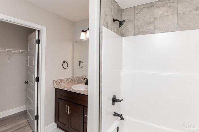 Building Photo - 8570 Stockdale Ave