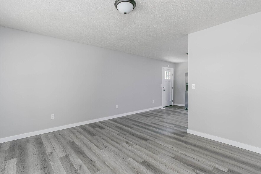 Building Photo - 1205 Morning Star Ln