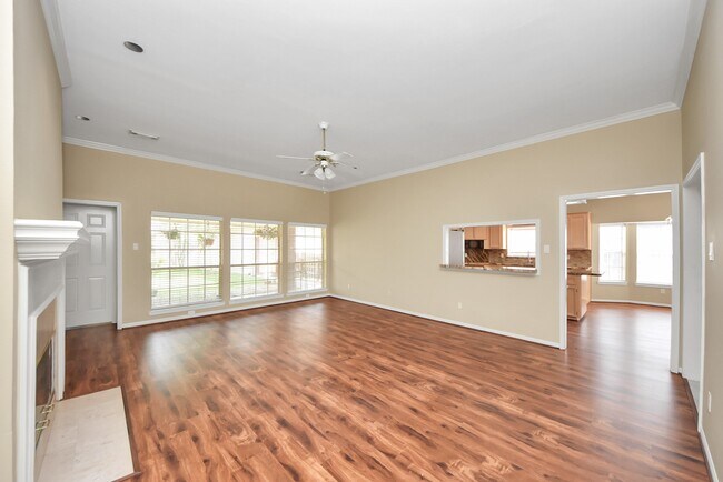 Building Photo - 16710 Colony Terrace Dr