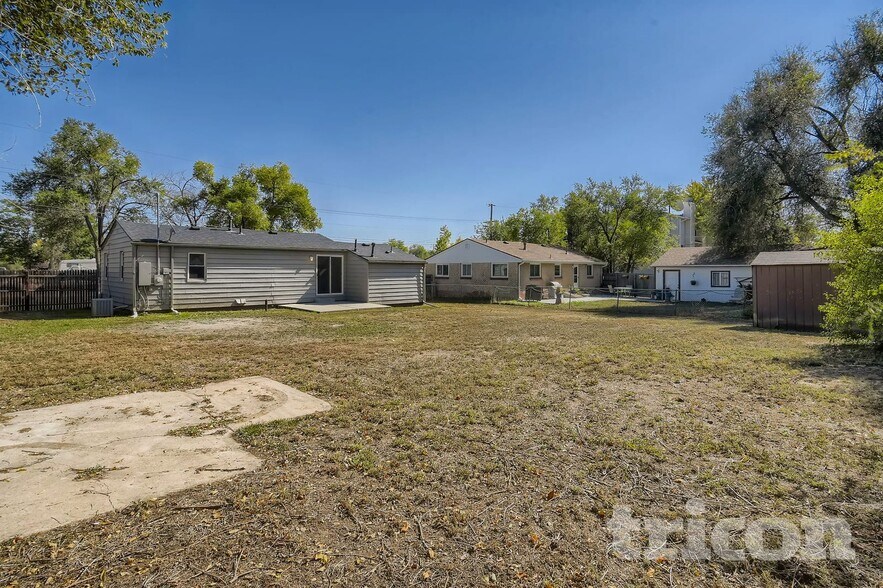 Building Photo - 185 N Harlan St