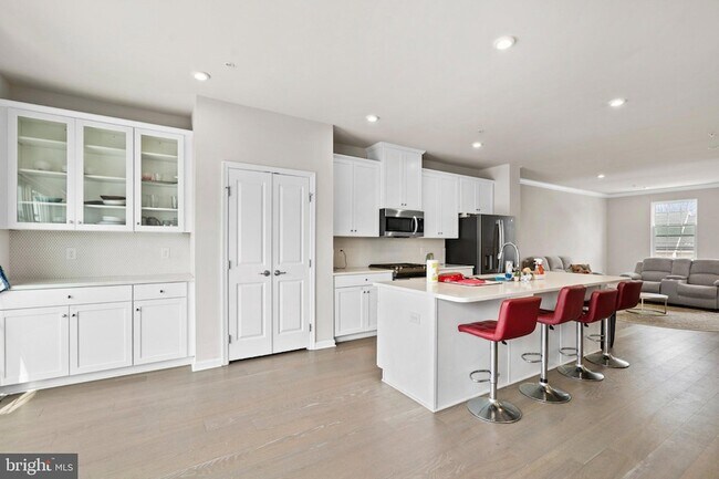 Building Photo - 168 Bishop Wy