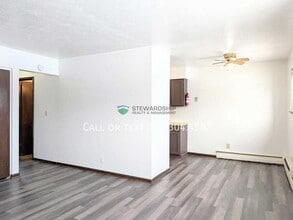 Building Photo - 285 Villa St