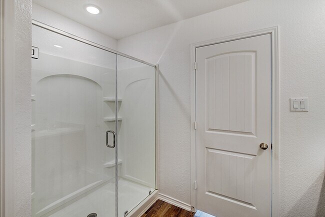 Building Photo - 14701 Homeward Ct