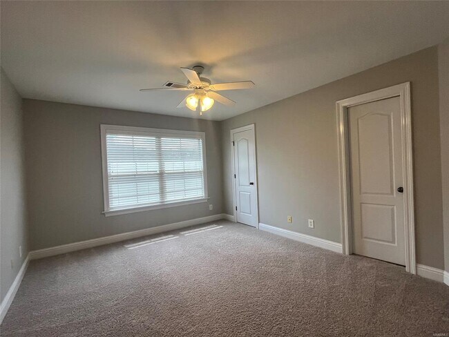 Building Photo - 532 Overton Dr