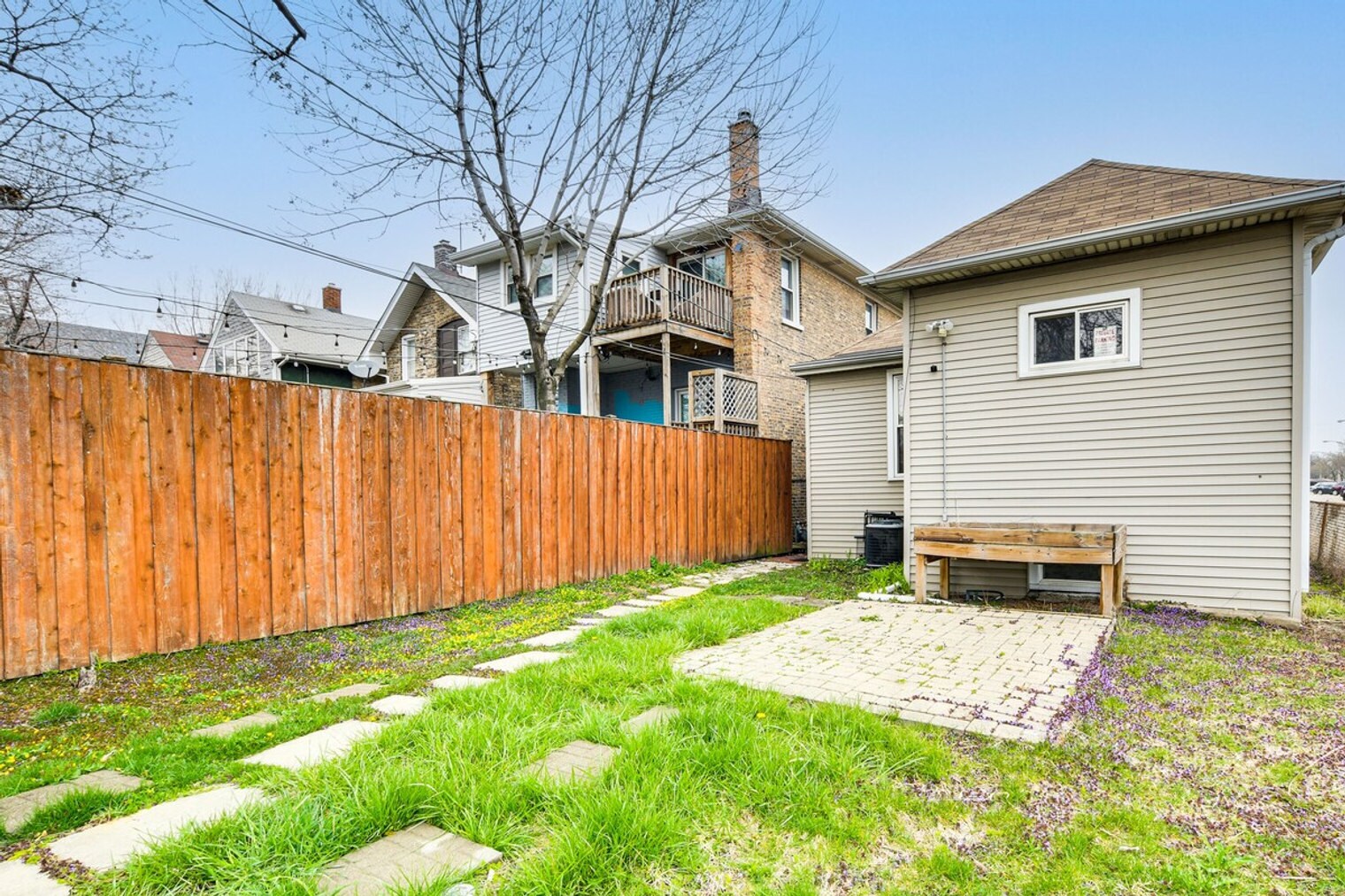 Building Photo - 927 S Taylor Ave