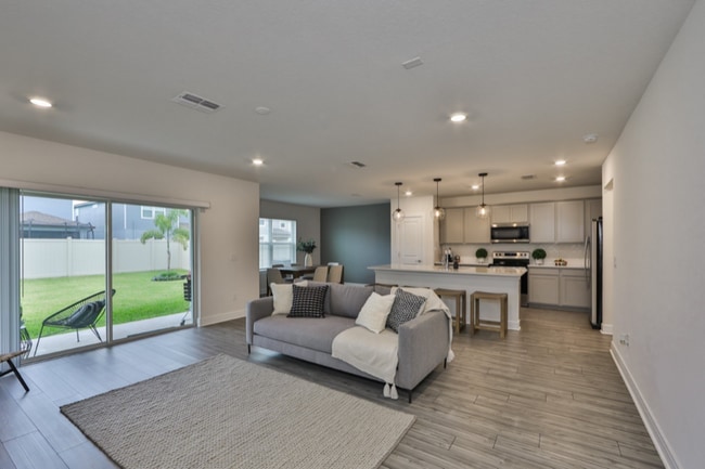 Building Photo - 30089 Skylark Dr