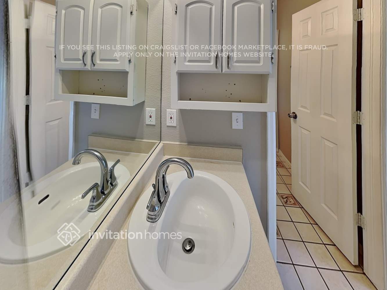 Building Photo - 9678 Lansing Cir