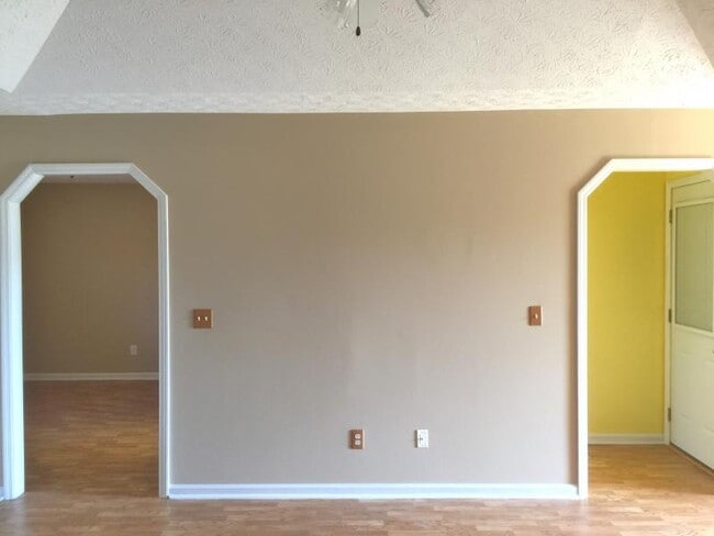 Building Photo - 2918 Poppy Seed Loop