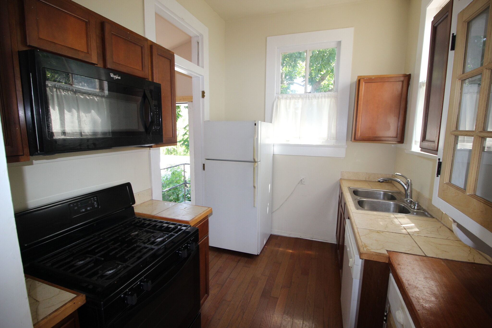 Building Photo - 7815 Birch St