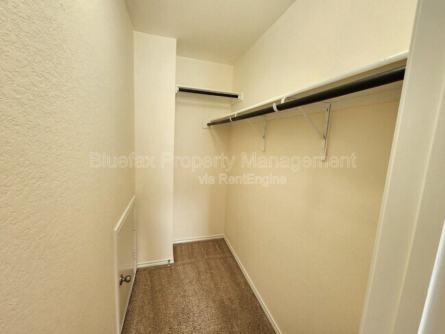 Building Photo - 11723 Verdis Vly