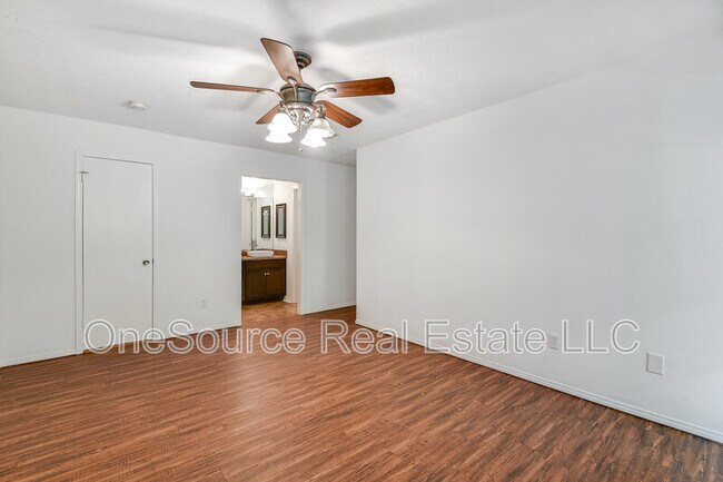 Building Photo - 1210 Augusta Dr