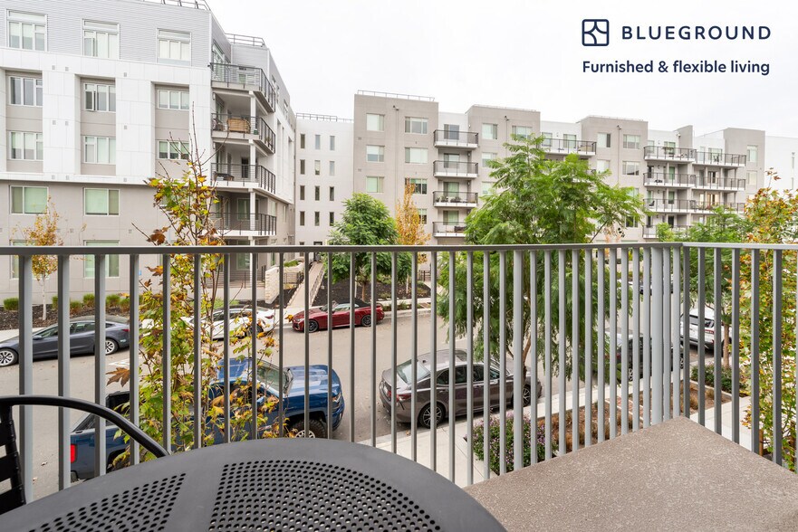 Building Photo - 3301 Innovation Wy