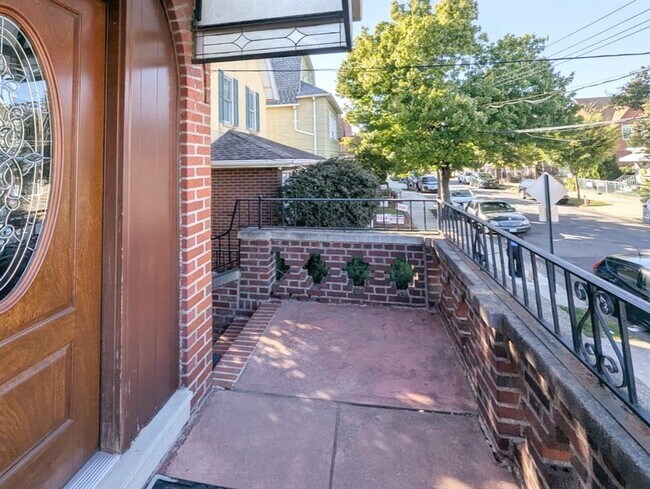 Building Photo - 1678 Bay Ridge Ave