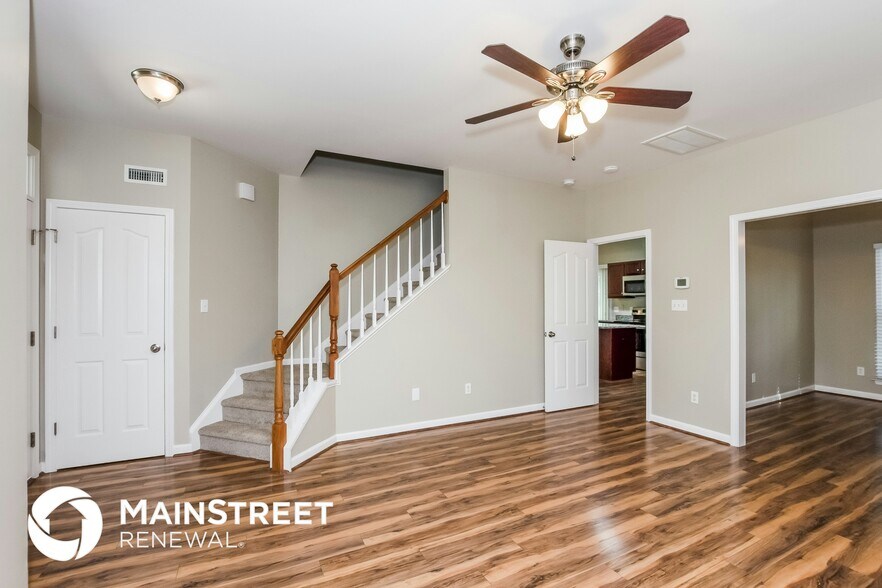 Building Photo - 16001 Kirsten Nicole Rd