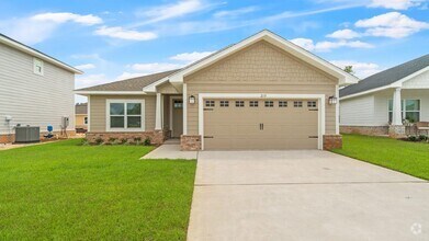 Building Photo - 215 Speckled Trout Ln N