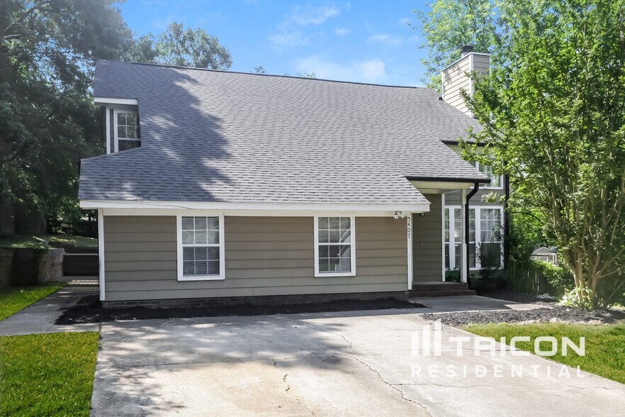 Primary Photo - 5407 River Falls Dr