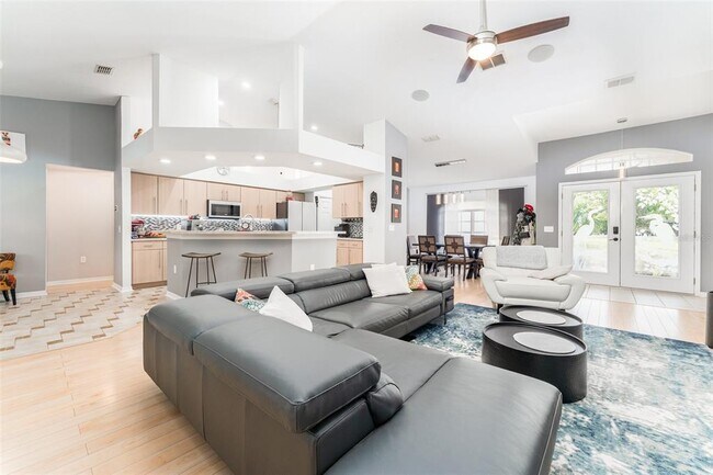 Building Photo - 27351 Golf Course Loop