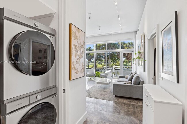 Building Photo - 2001 Meridian Ave